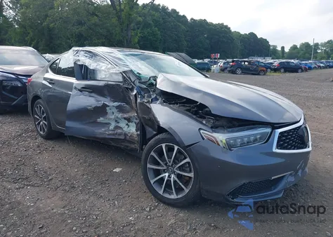 2019 Acura Tlx Standard z USA, uszkodzony, nr VIN 19UUB2F39KA004765